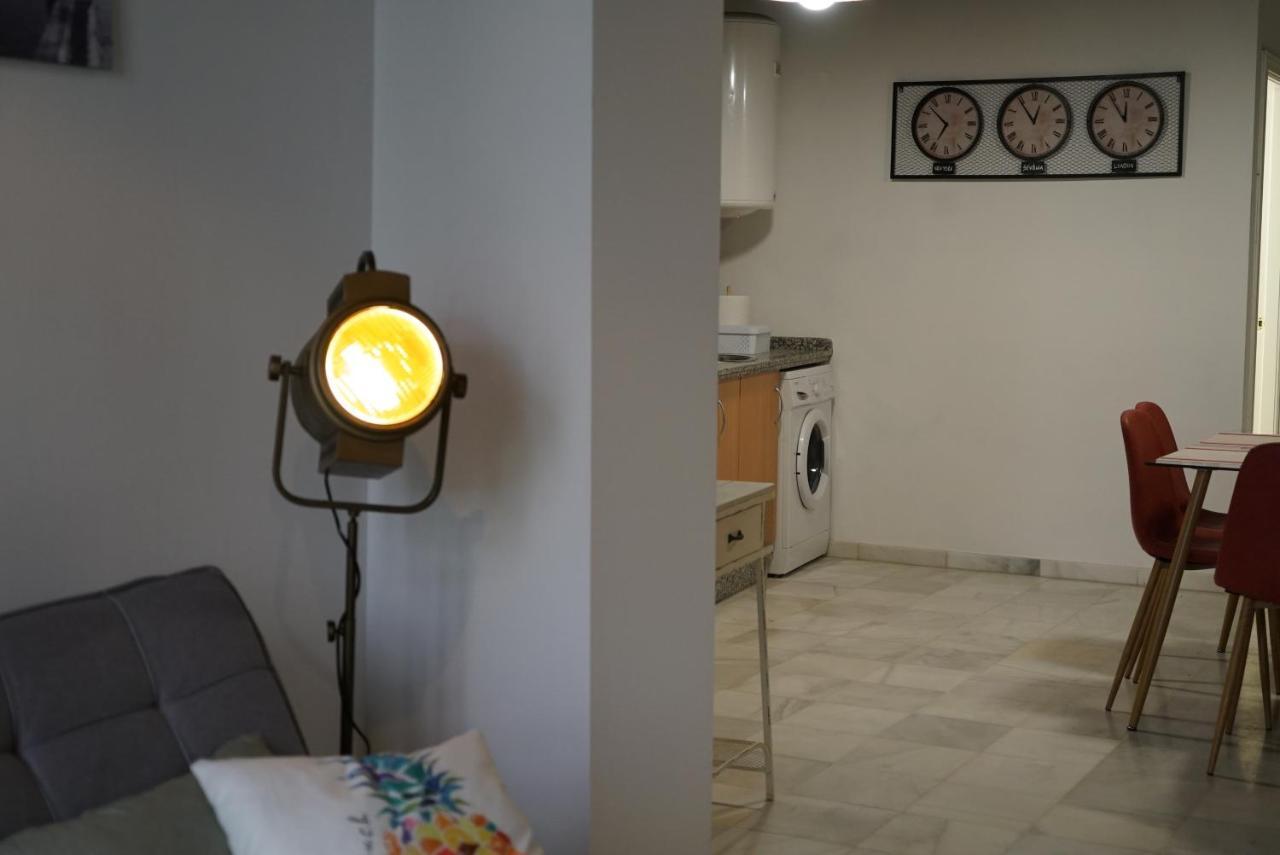 Balcon Giralda Center & Sweet Apartment เซบีญา ภายนอก รูปภาพ