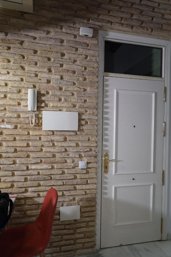 Balcon Giralda Center & Sweet Apartment เซบีญา ภายนอก รูปภาพ