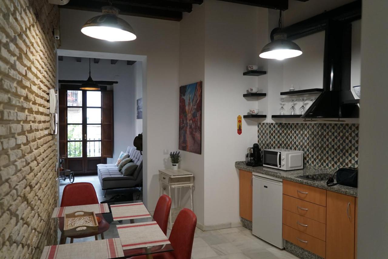 Balcon Giralda Center & Sweet Apartment เซบีญา ภายนอก รูปภาพ